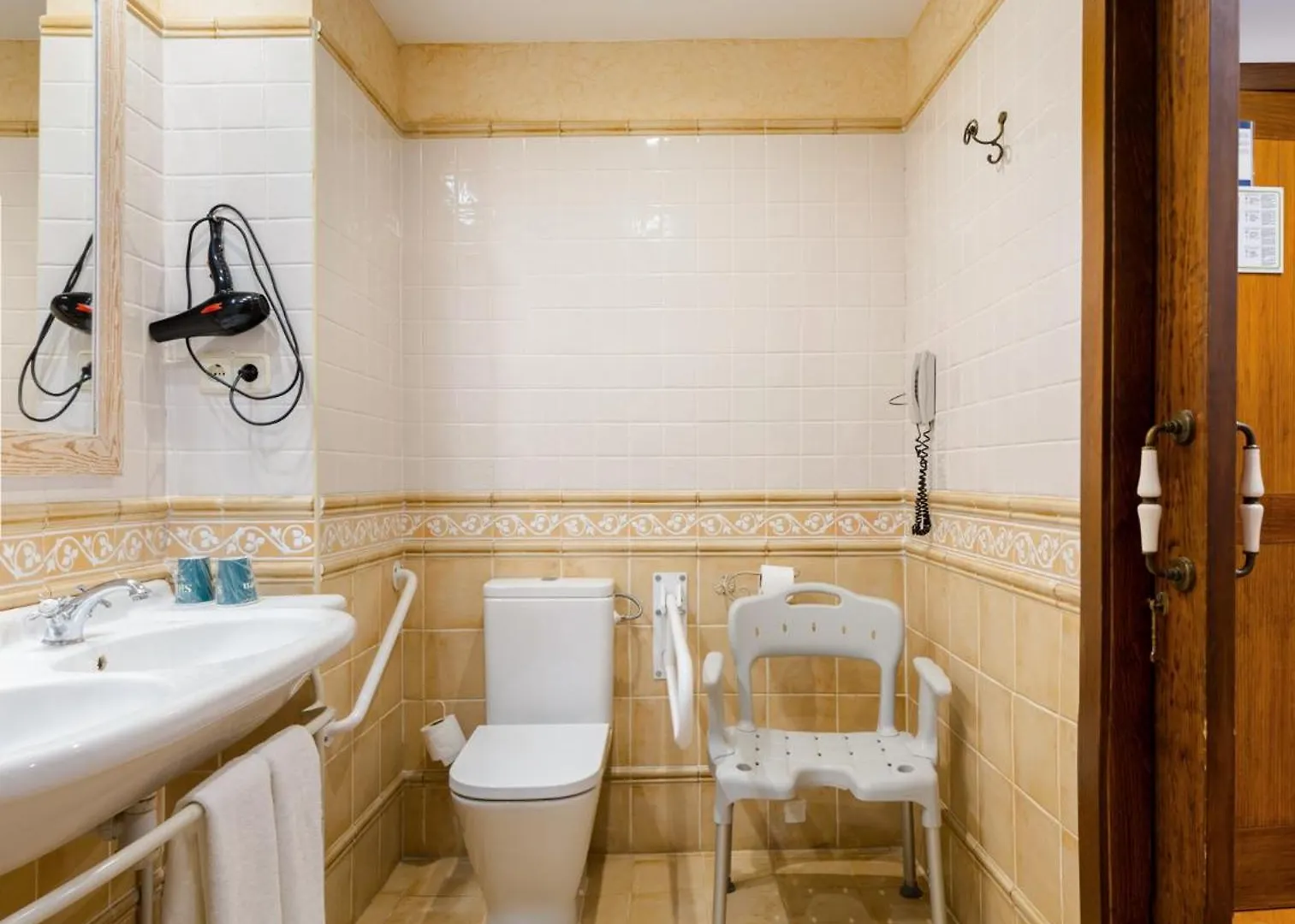 Hotel Silken Villa de La Guardia España
