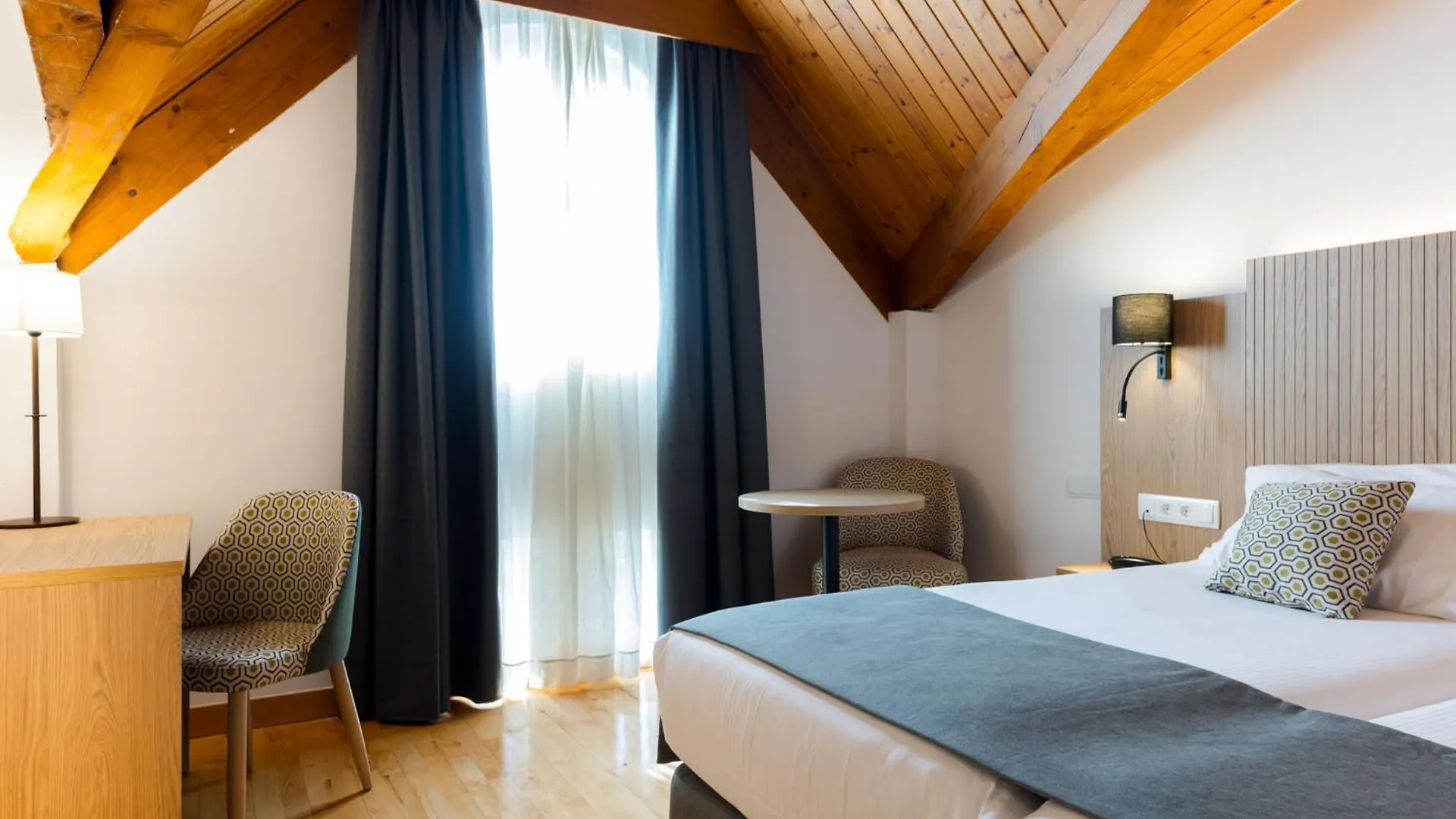 Hotel Silken Villa De La Guardia